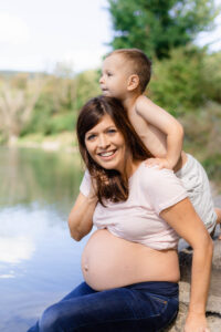 Schwangerschaft Fotoshooting Aarau, Mutter und Son